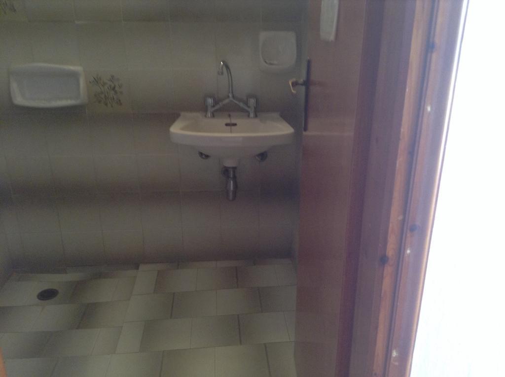 Studio Stella Плакиас Номер фото